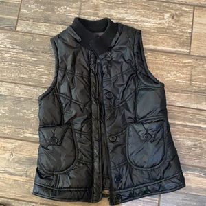 Women’s forever 21 black vest size small